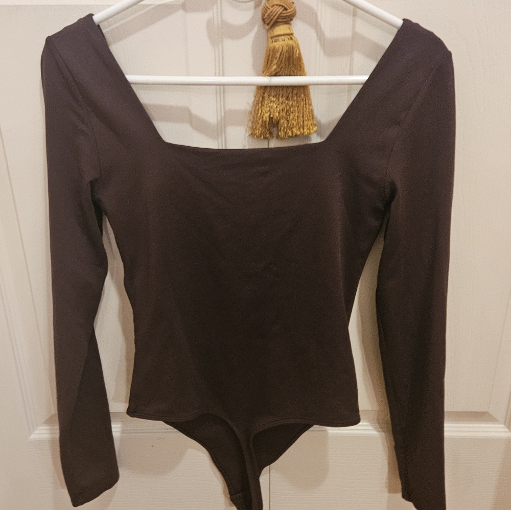 **SOLD** Babaton Contour Bodysuit, NWOT - Picture 5 of 5